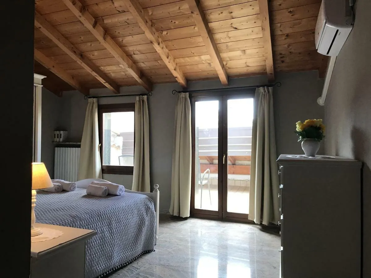 Anfite Apartments Castelletto Peschiera del Garda 0*,  Italien
