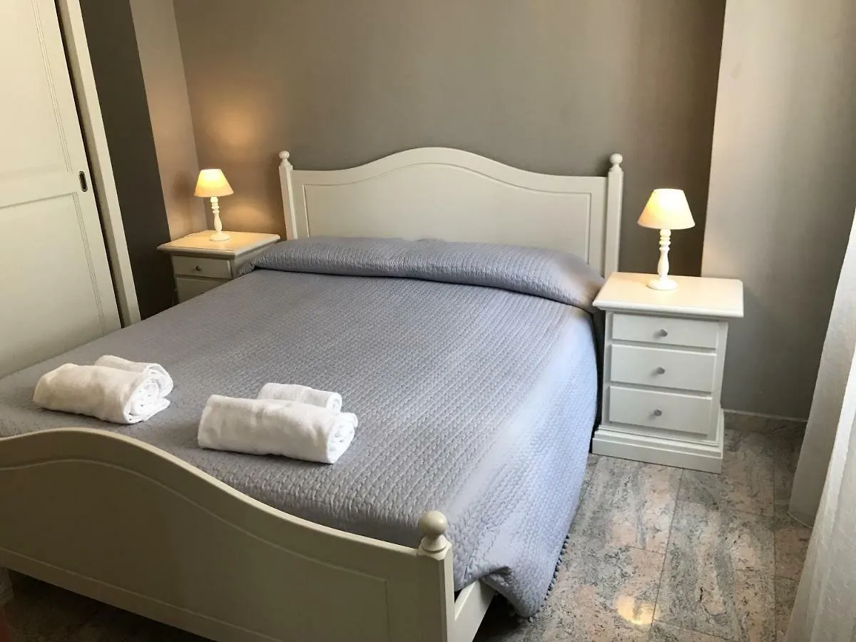 Anfite Apartments Castelletto Peschiera del Garda Italien
